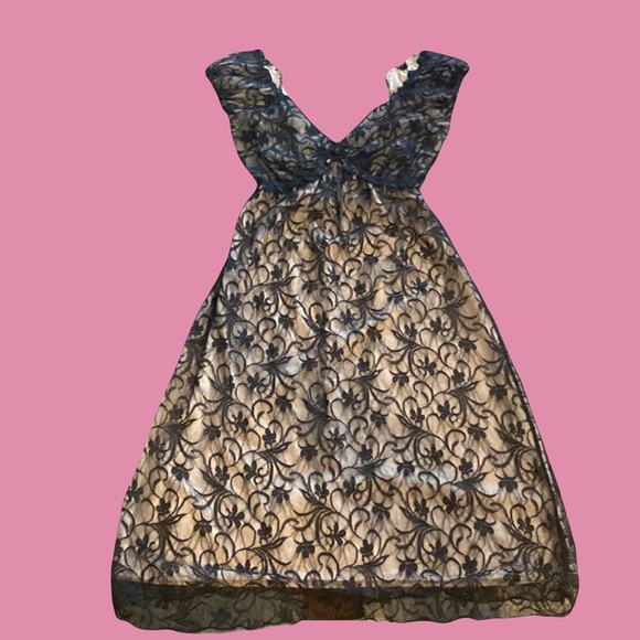 MAX STUDIO black & Nude lace Dress - Picture 5 of 11